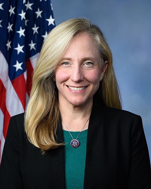 Spanberger Signs Unconstitutional Bill to Strip Confederacy-Linked Groups of Tax Exempt Status
